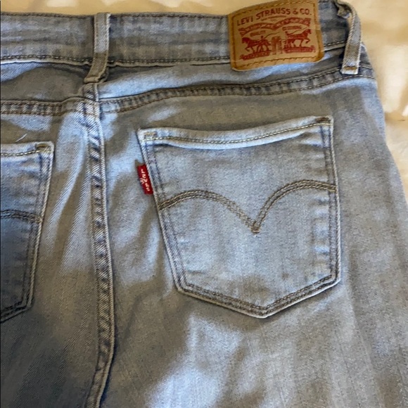 Levi’s 711 Skinny Jeans - Picture 2 of 2